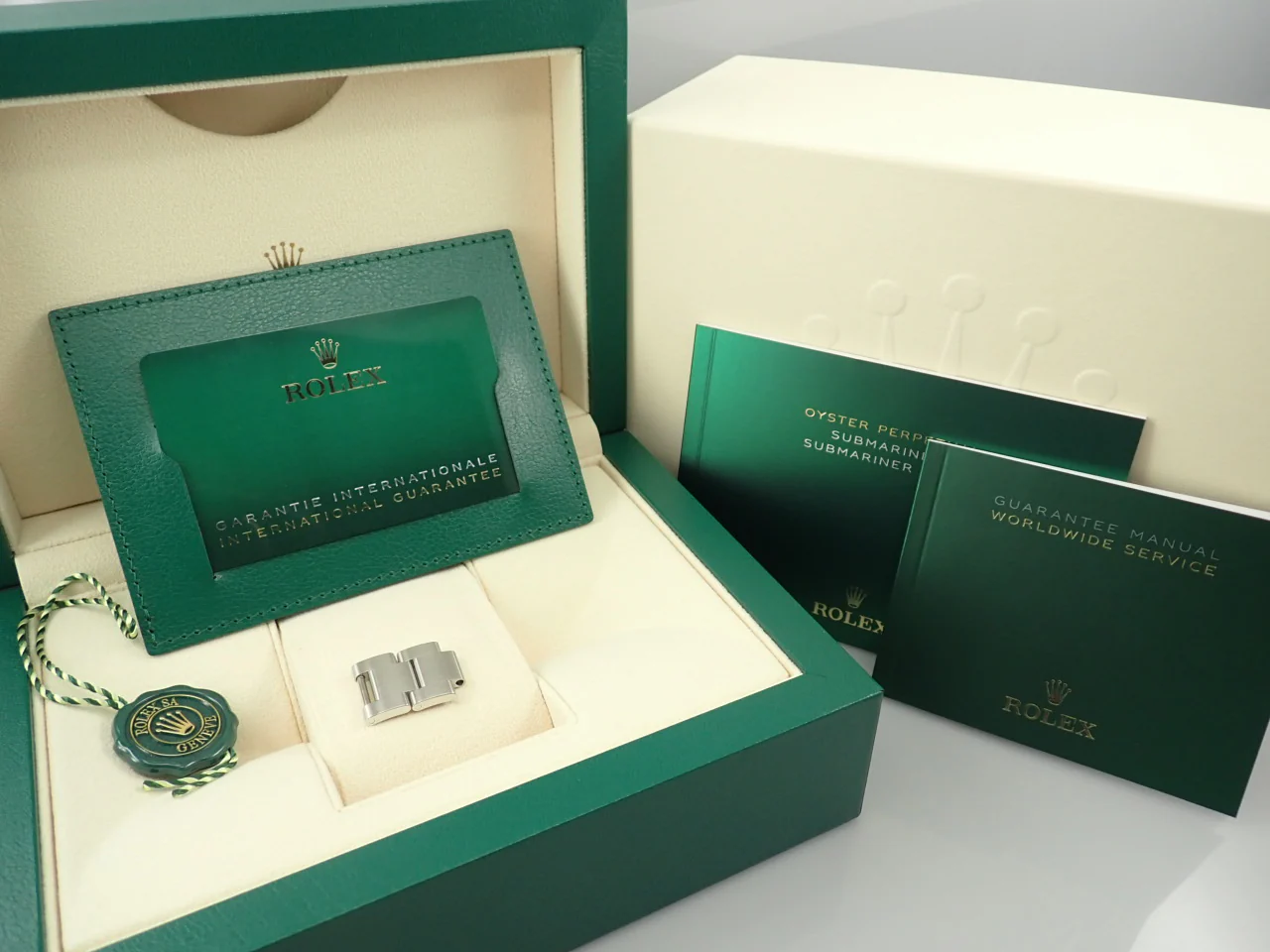 ロレックス サブマリーナー デイト Ref.126610LV ステンレススチール ブラック文字盤 - Image 10