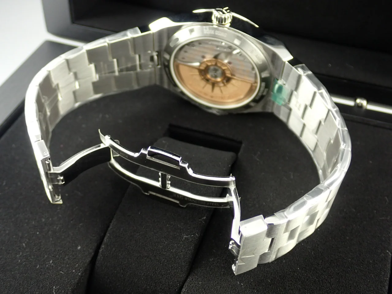 ヴァシュロンコンスタンタン オーヴァーシーズ Ref.4500V/110A-B128 ブルー文字盤 新品 17S71562 - Image 7