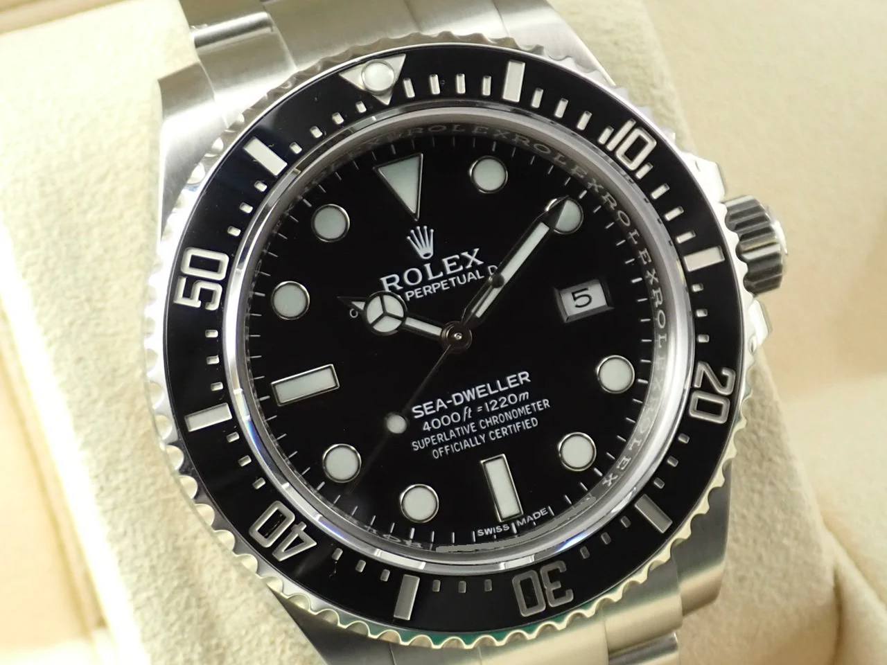 ロレックス シードゥエラー 4000 Ref.116600 ステンレススチール ブラック文字盤 - Image 3