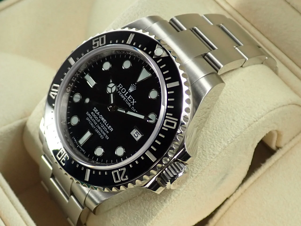 ロレックス シードゥエラー 4000 Ref.116600 ステンレススチール ブラック文字盤 - Image 4