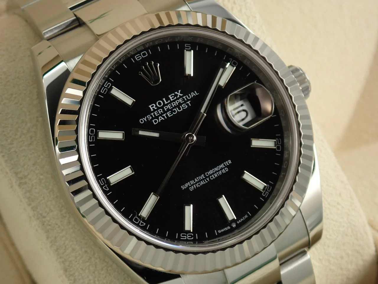 ロレックス デイトジャスト41 Ref.126334 ステンレススチール/ホワイトゴールド ブラック文字盤 オイスターブレスレット - Image 3