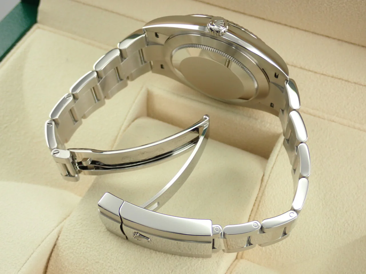 ロレックス デイトジャスト41 Ref.126334 ステンレススチール/ホワイトゴールド ブラック文字盤 オイスターブレスレット - Image 8