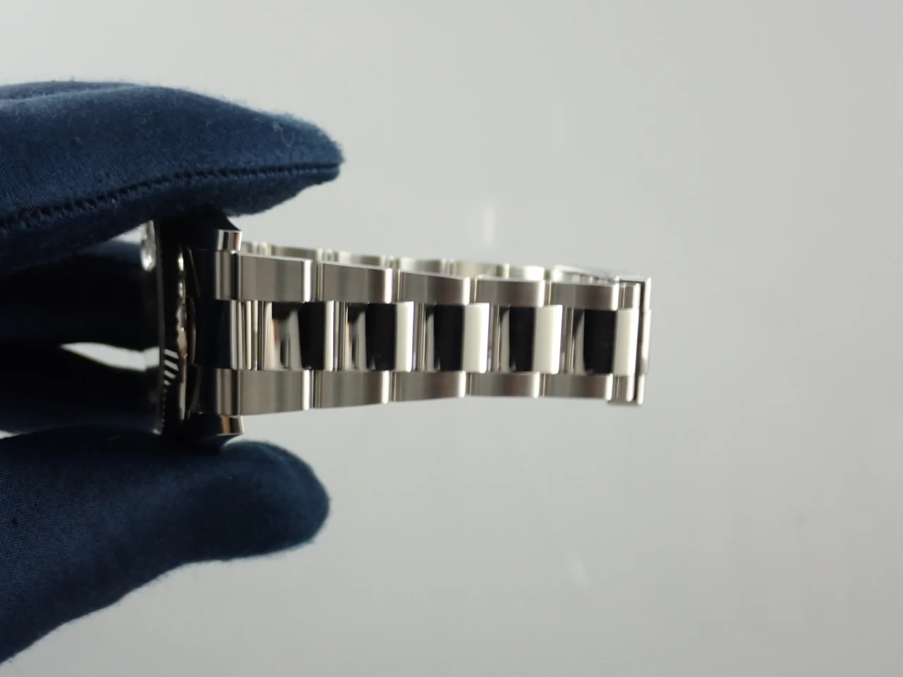 ロレックス デイトジャスト41 Ref.126334 ステンレススチール/ホワイトゴールド ブラック文字盤 オイスターブレスレット - Image 9