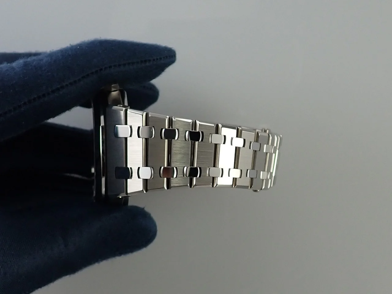 オーデマピゲ ロイヤルオーク クロノグラフ Ref.26331IP.OO.1220IP.01 チタン/プラチナ スレートグレー×ブルー文字盤 - Image 9