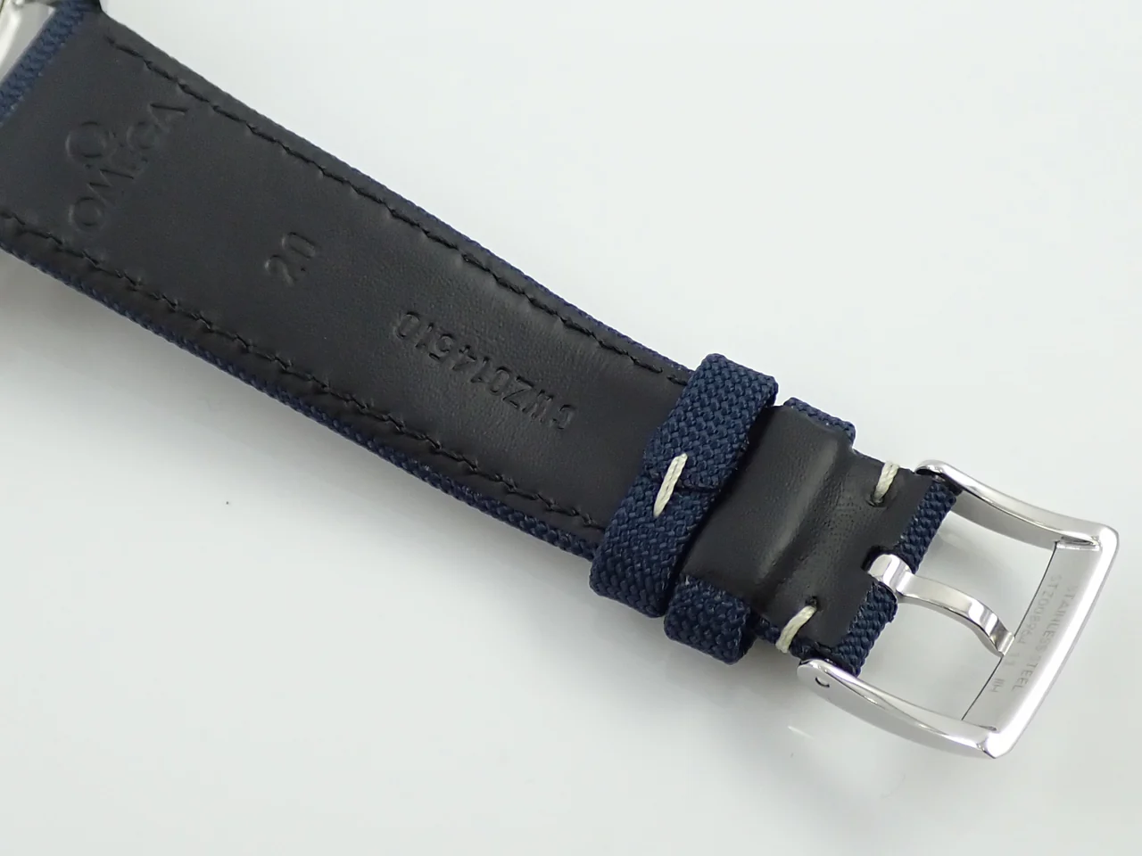 オメガ スピードマスター 記念モデル コーアクシャル マスター クロノメーター クロノグラフ 42MM Ref.310.32.42.50.02.001 シルバー文字盤 未使用 1WLYSUWC - Image 8