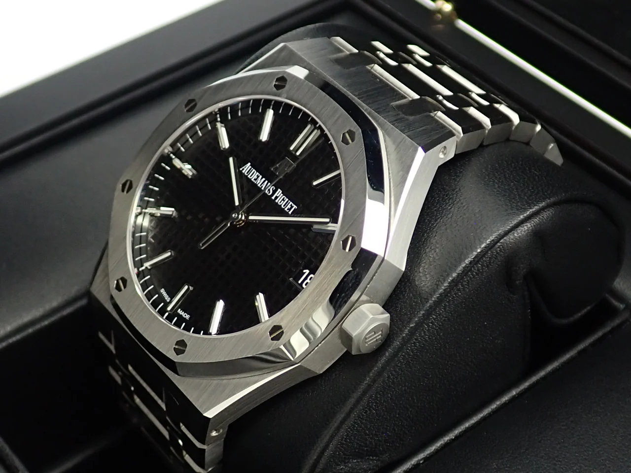 オーデマピゲ ロイヤルオーク Ref.15500ST.OO.1220ST.03 ステンレススチール ブラック文字盤 - Image 5