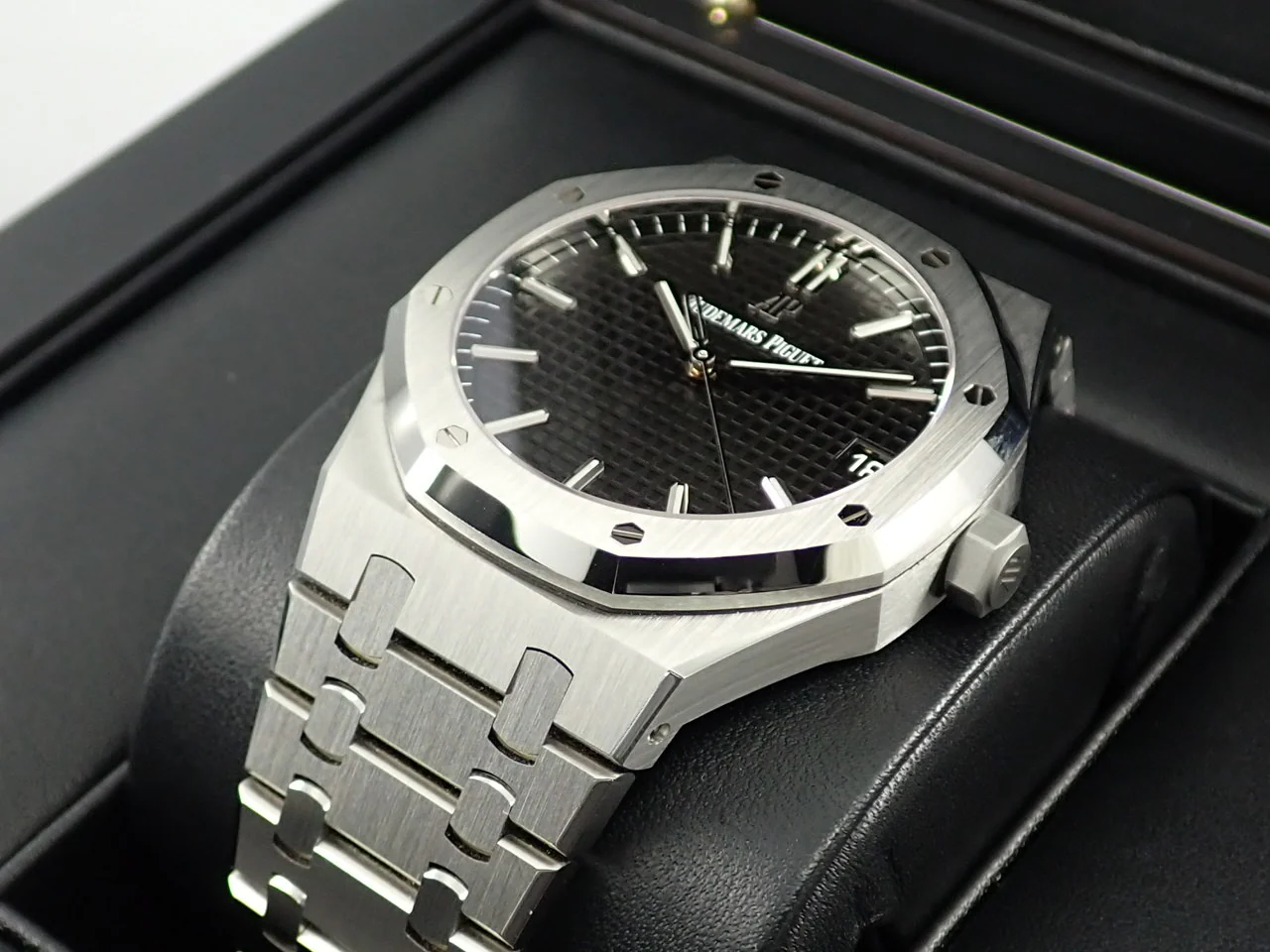 オーデマピゲ ロイヤルオーク Ref.15500ST.OO.1220ST.03 ステンレススチール ブラック文字盤 - Image 6