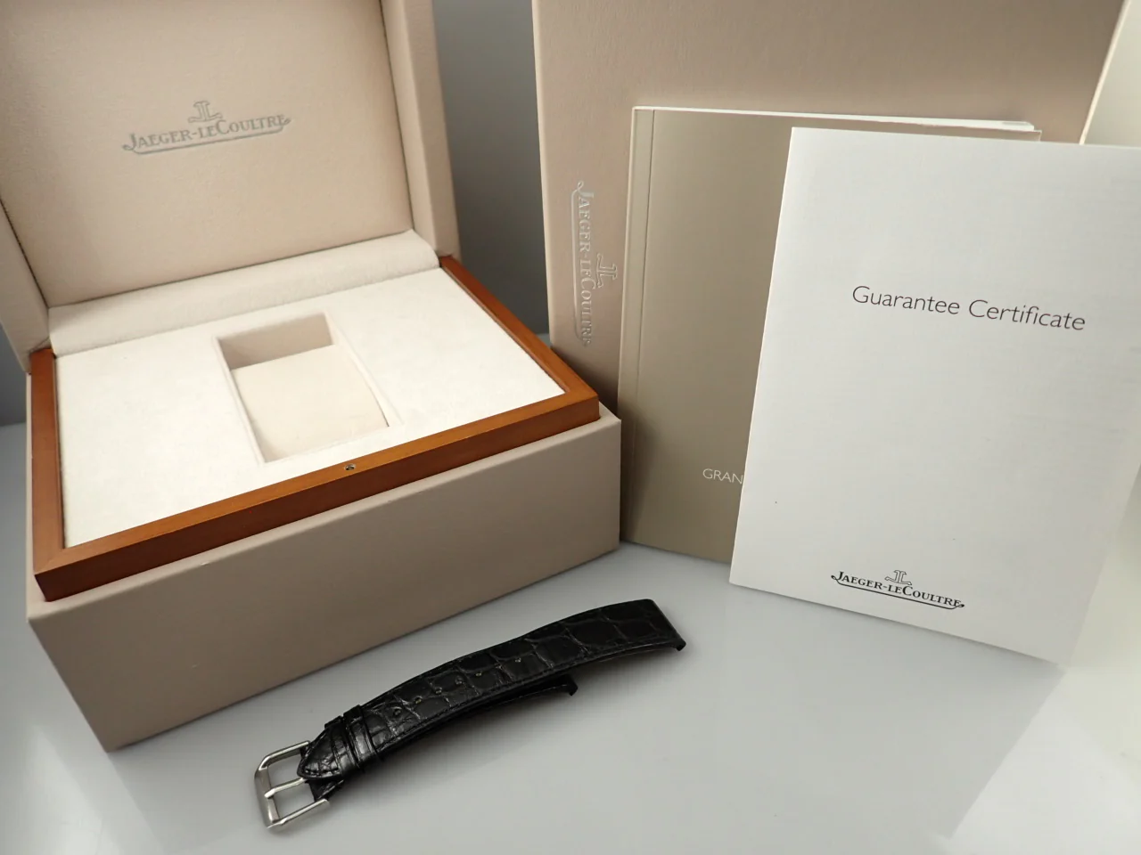 ジャガールクルト グランドレベルソ ウルトラシン Ref.Q2788570 ブラック文字盤 中古 22L0725A - Image 11