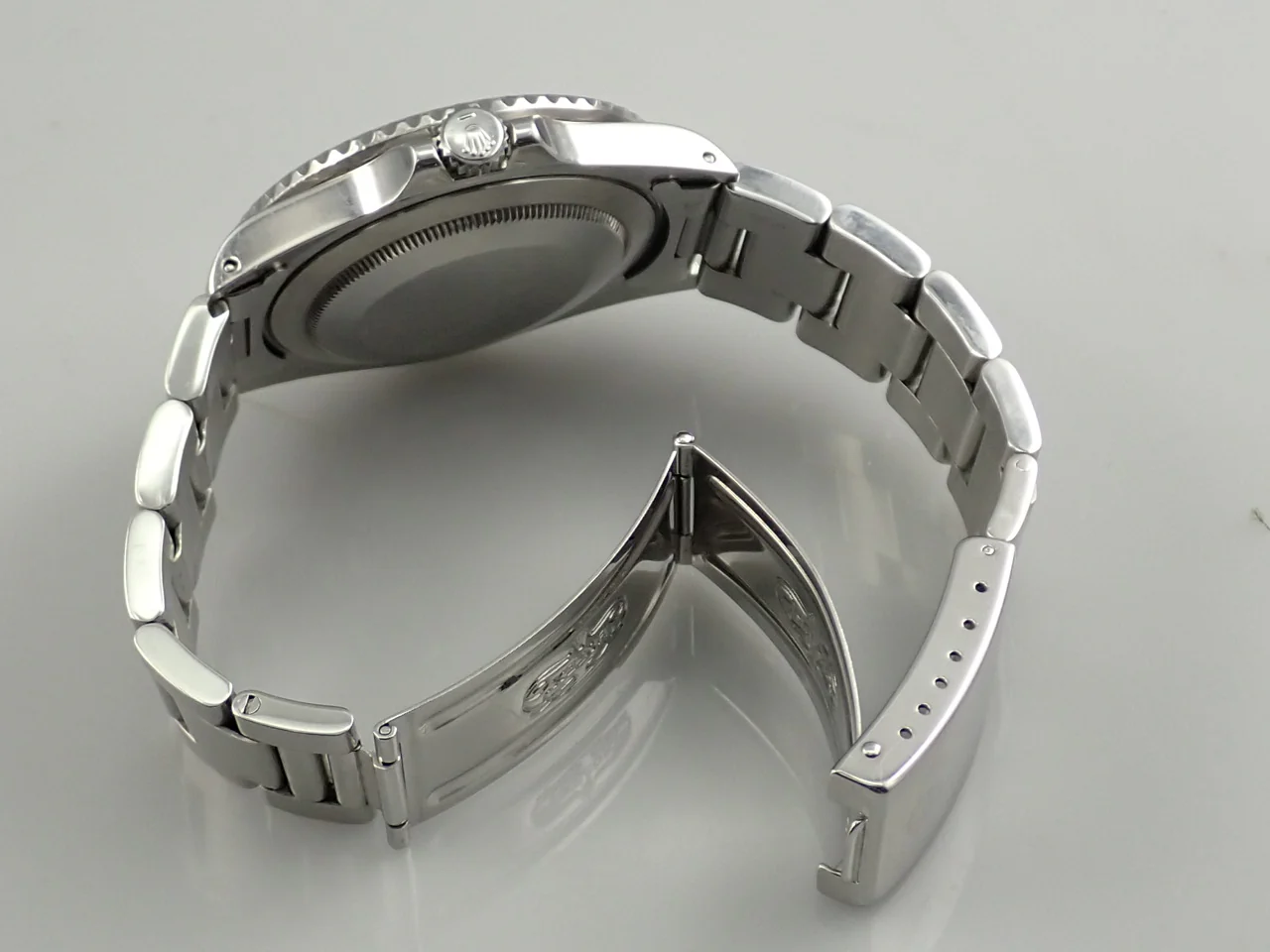 ロレックス GMTマスター Ref.16700 ステンレススチール ブラック文字盤 オイスターブレスレット 中古 2FJMKVCP - Image 8