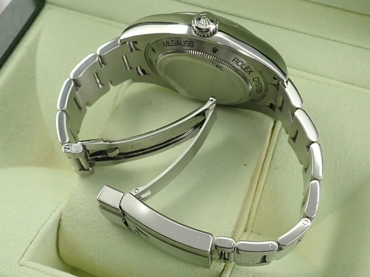 ロレックス ミルガウス Ref.116400GV ステンレススチール ブラック文字盤 - Image 8