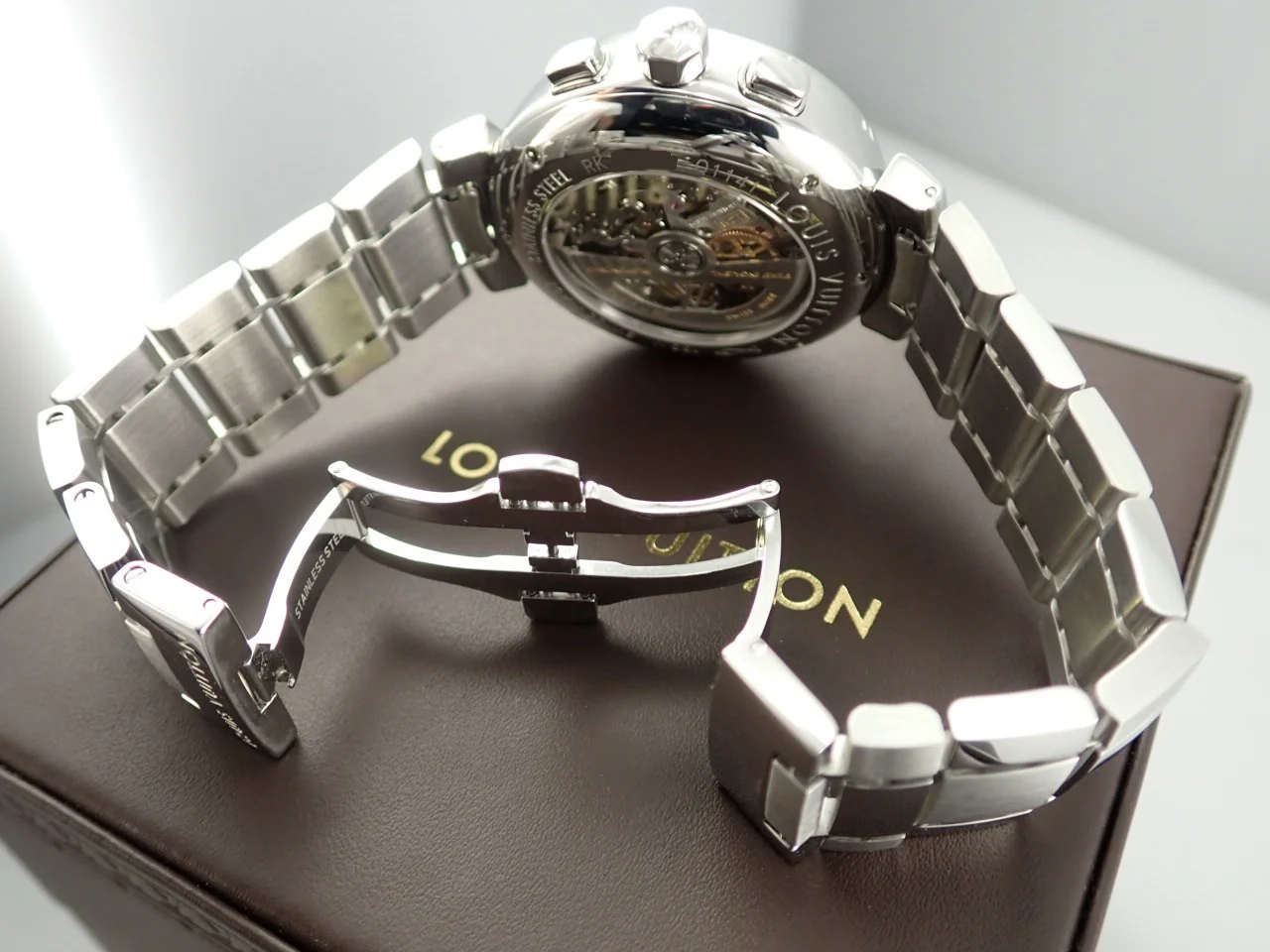 ルイヴィトン タンブール クロノグラフ Ref.Q11410 ブラウン×ブラック文字盤 中古 2LPYSLLL - Image 8