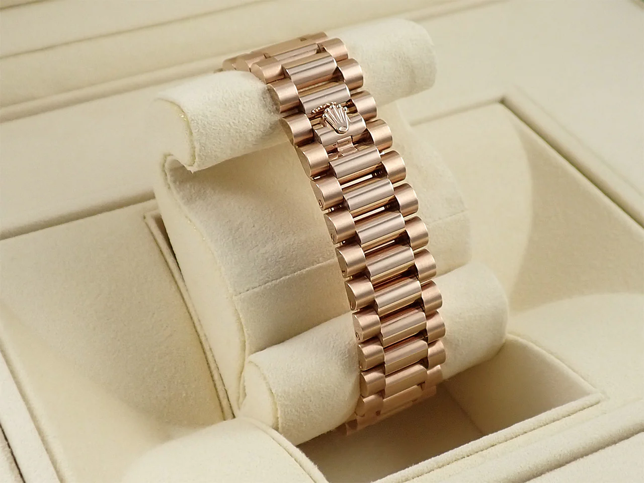 ロレックス デイデイト36 Ref.128345RBR エバーローズゴールド パヴェダイヤモンド文字盤 - Image 7