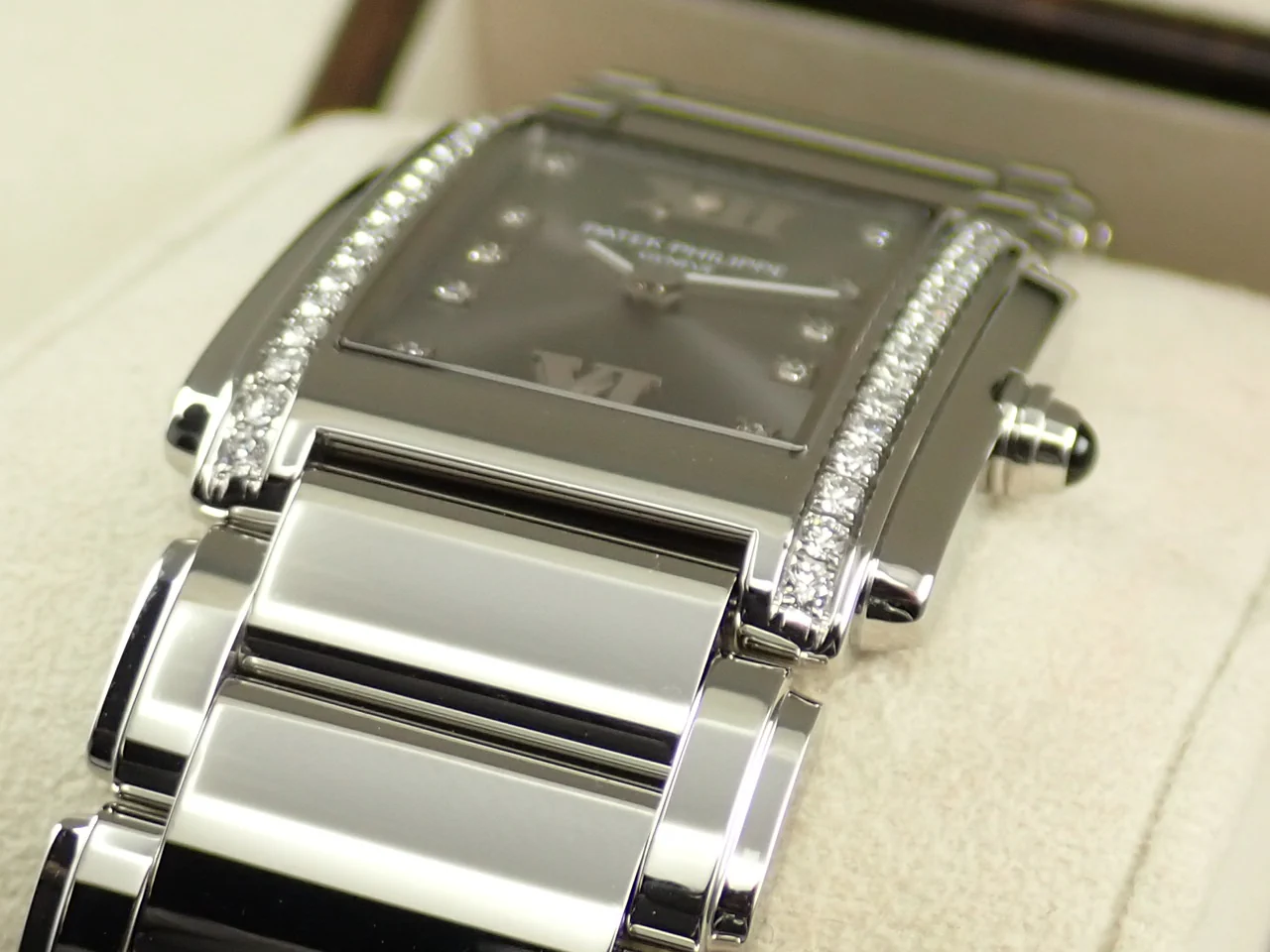 パテックフィリップ Twenty-4 Ref.4910/10A-010 ステンレススチール グレー文字盤 - Image 6