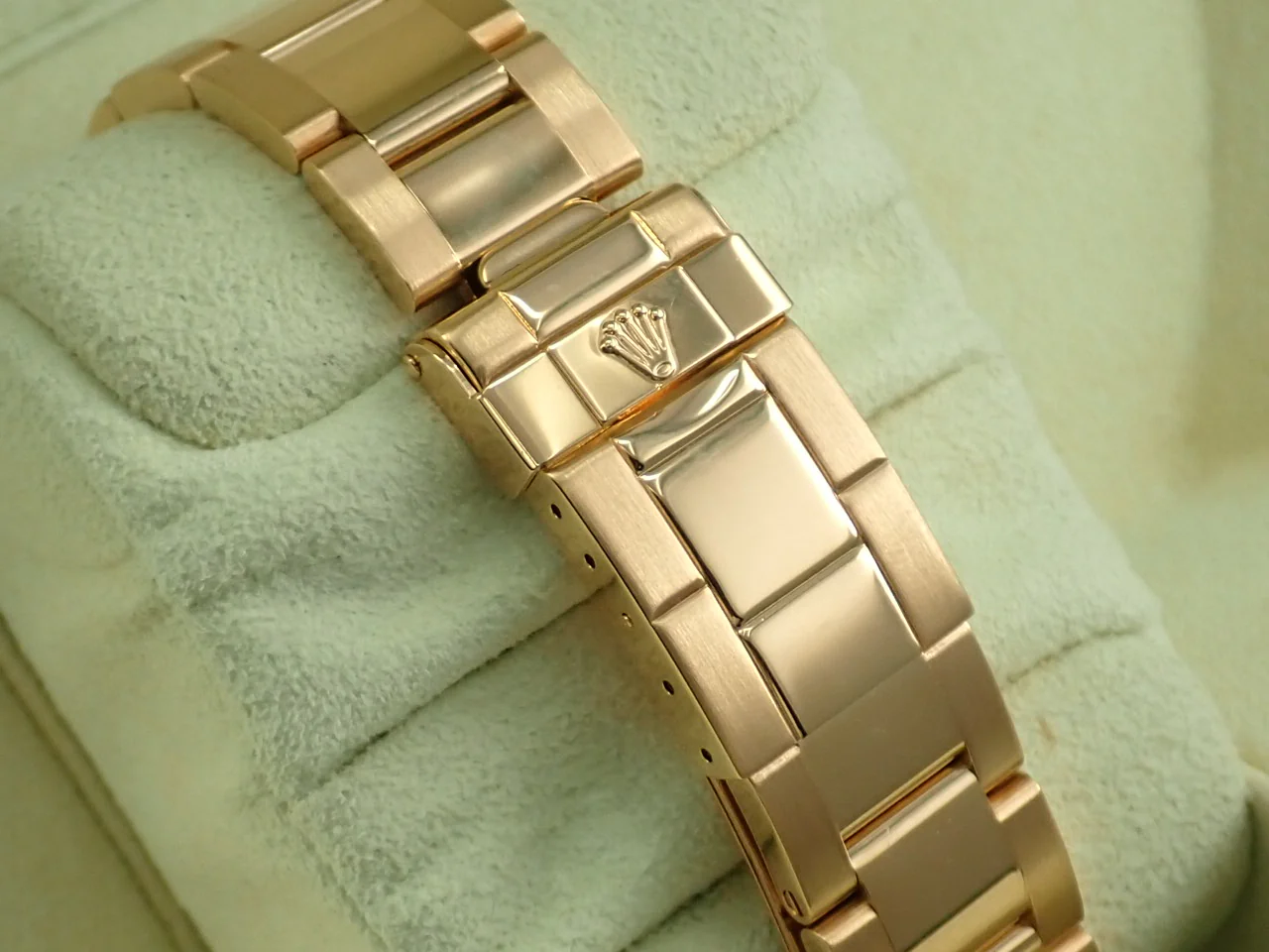 ロレックス ヨットマスター40 Ref.16628 イエローゴールド ブルー文字盤 - Image 7