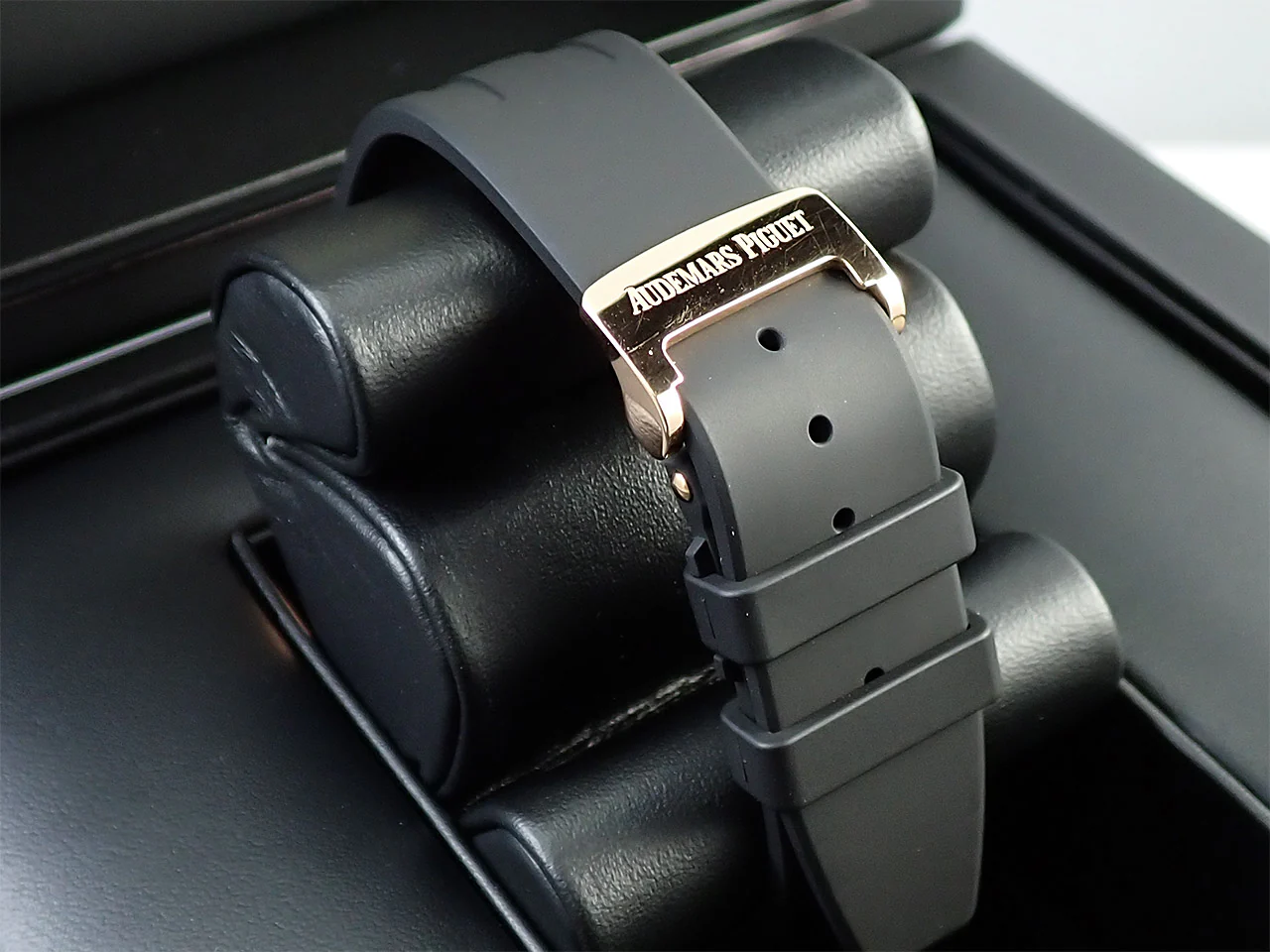 オーデマピゲ ロイヤルオーク Ref.15500OR.OO.D002CR.01 ピンクゴールド ブラック文字盤 - Image 8