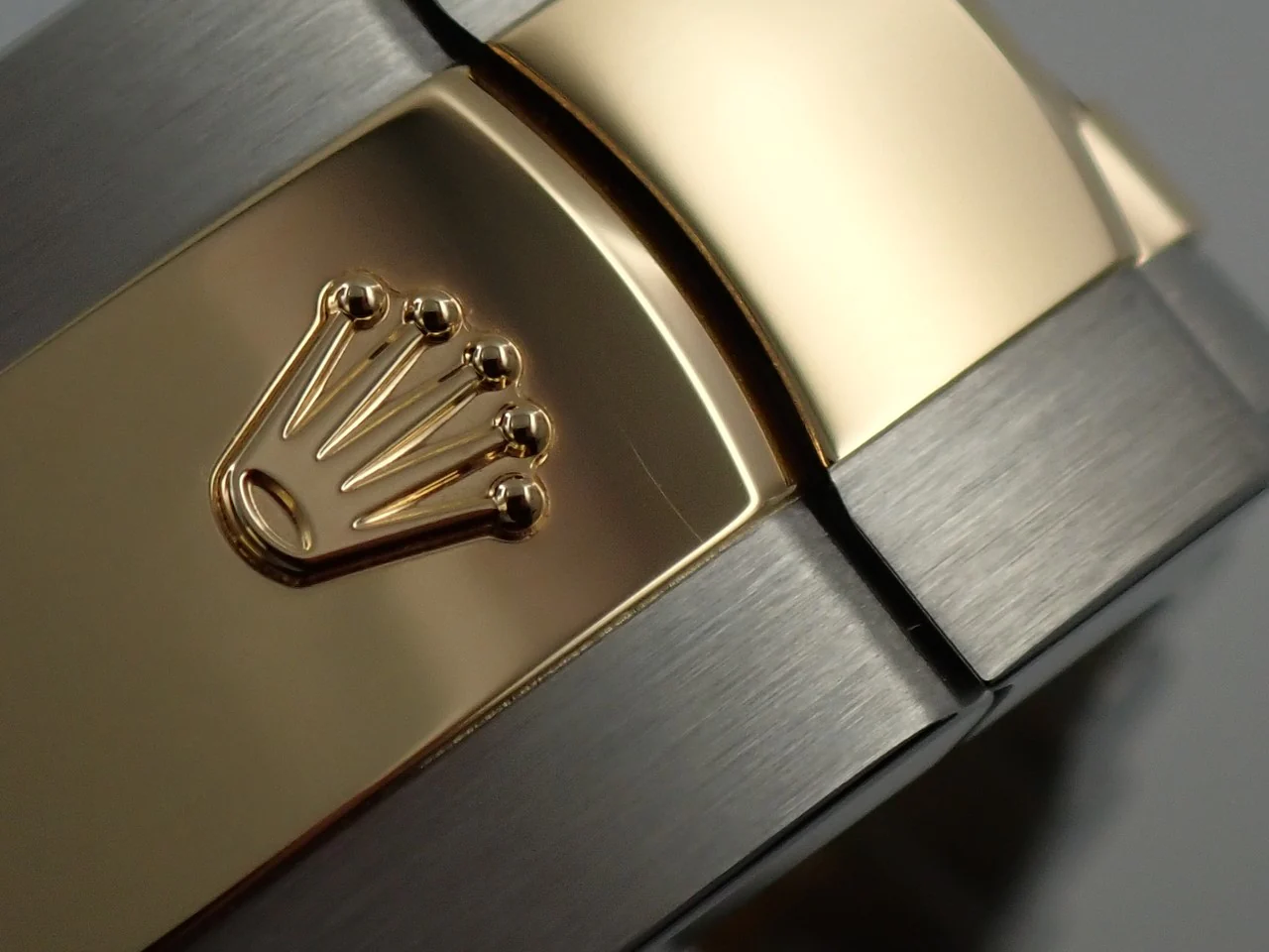 ロレックス デイトジャスト41 Ref.126333 ステンレススチール/イエローゴールド スレートローマン文字盤 ジュビリーブレスレット 未使用 3FAPU089 - Image 8