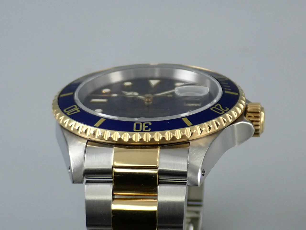 ロレックス サブマリーナー デイト Ref.16613 ステンレススチール/イエローゴールド ブルー文字盤 - Image 6