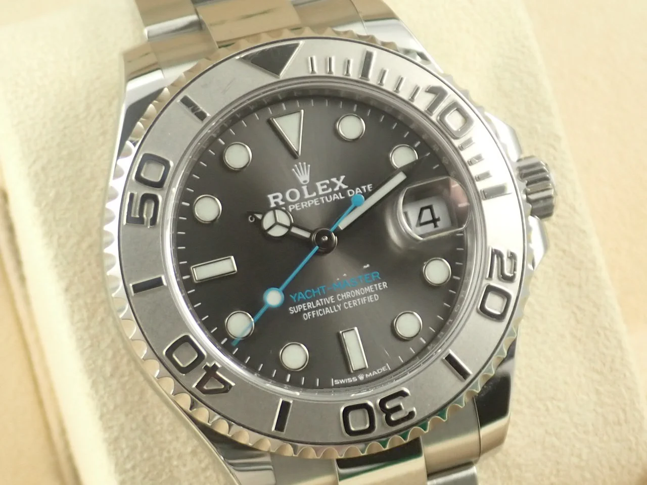 ロレックス ヨットマスター37 Ref.268622 ステンレススチール/プラチナ スレート文字盤 - Image 3