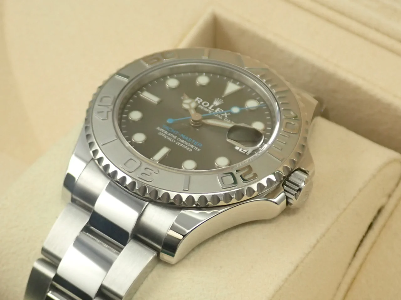 ロレックス ヨットマスター37 Ref.268622 ステンレススチール/プラチナ スレート文字盤 - Image 6