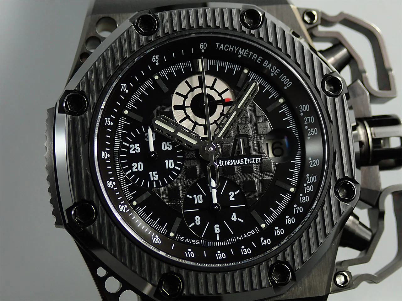オーデマピゲ ロイヤルオーク オフショア サバイバー クロノグラフ Ref.26165IO.OO.A002CA.01 チタン ブラック文字盤 - Image 3