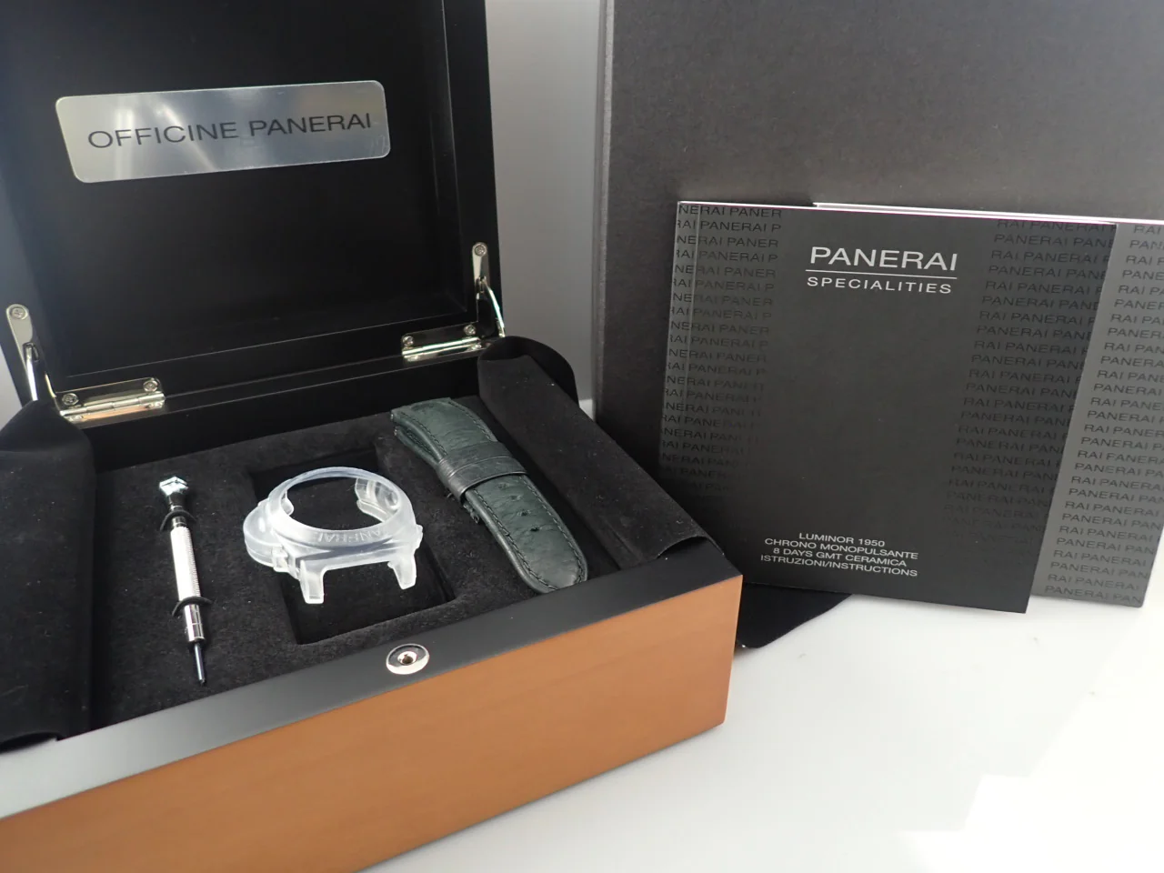 パネライ ルミノール 1950 8DAYSクロノ モノプルサンテGMT Ref.PAM00317 ブラック文字盤 美品 50J0Z865 - Image 11