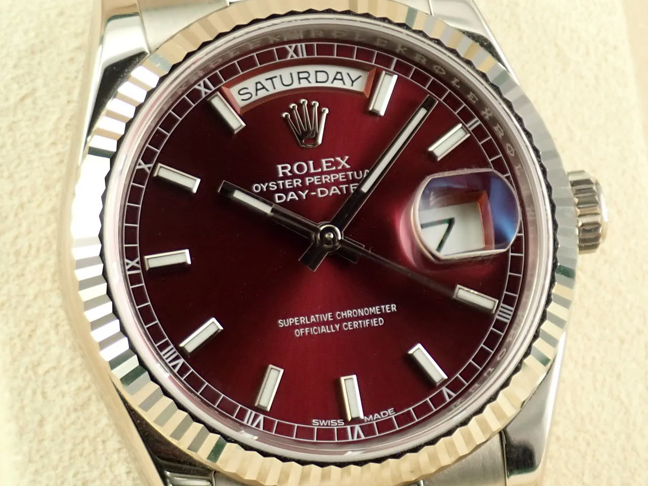 ロレックス デイデイト36 Ref.118239 ホワイトゴールド チェリー文字盤 - Image 3