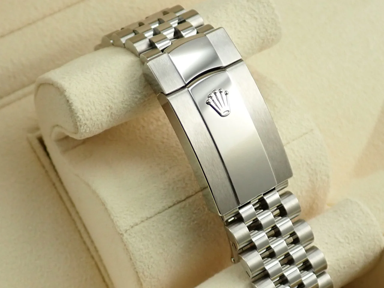 ロレックス デイトジャスト36 Ref.126234 ステンレススチール/ホワイトゴールド オリーブグリーン パームモチーフ文字盤 ジュビリーブレスレット - Image 6