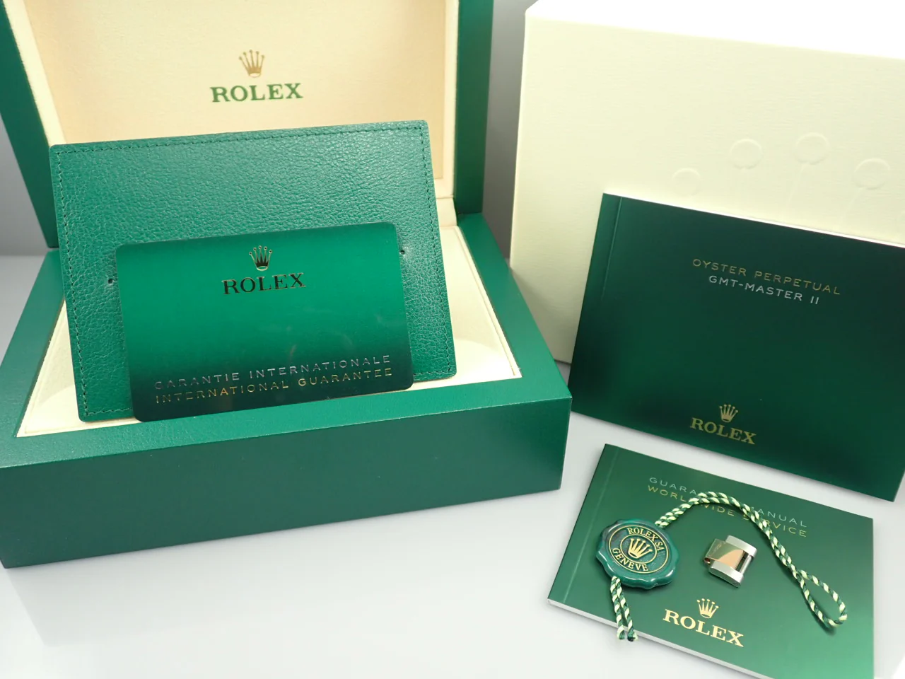 ロレックス GMTマスターII Ref.126711CHNR ステンレススチール/エバーローズゴールド ブラック文字盤 オイスターブレスレット オイスターブレスレット - Image 10