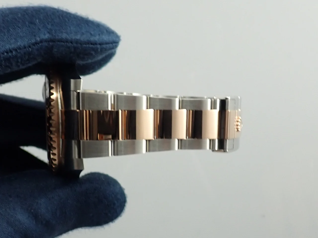 ロレックス GMTマスターII Ref.126711CHNR ステンレススチール/エバーローズゴールド ブラック文字盤 オイスターブレスレット オイスターブレスレット - Image 9