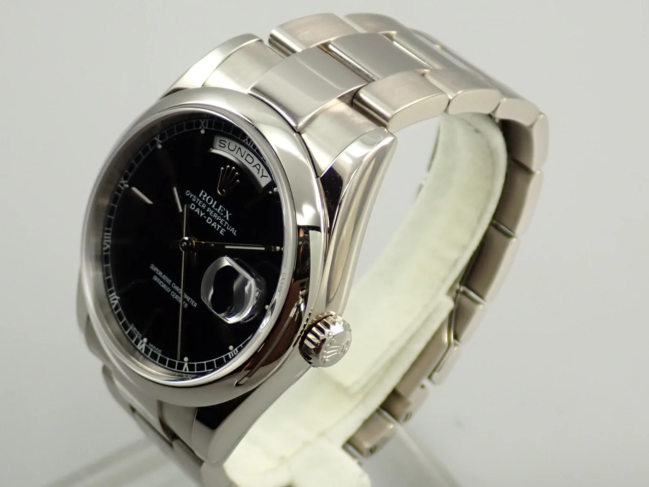 ロレックス デイデイト36 Ref.118209 ホワイトゴールド ブラック文字盤 - Image 4