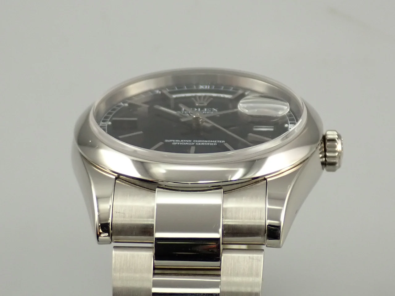 ロレックス デイデイト36 Ref.118209 ホワイトゴールド ブラック文字盤 - Image 6