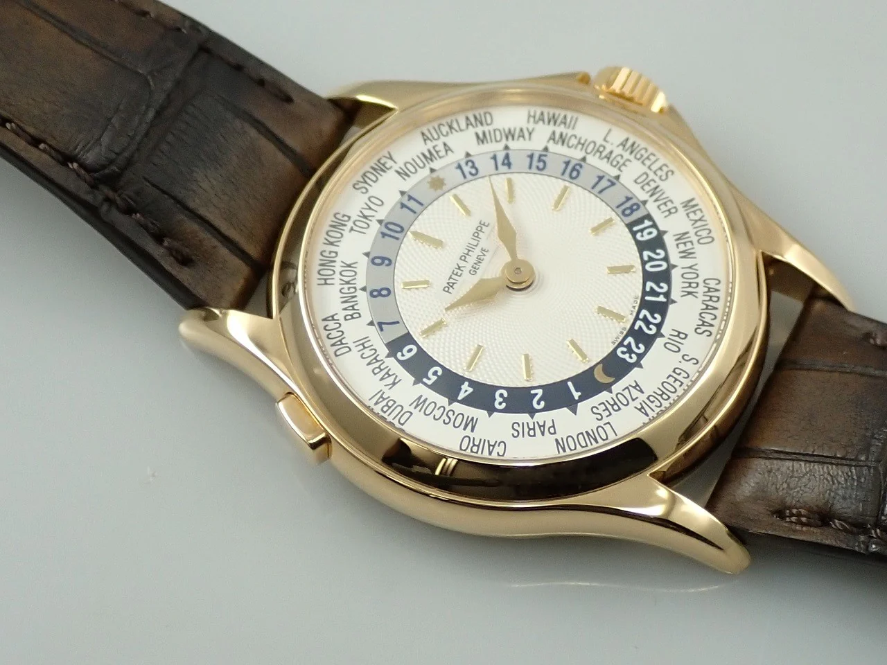 パテックフィリップ コンプリケーション ワールドタイム Ref.5110J-001 イエローゴールド シルバー文字盤 - Image 5