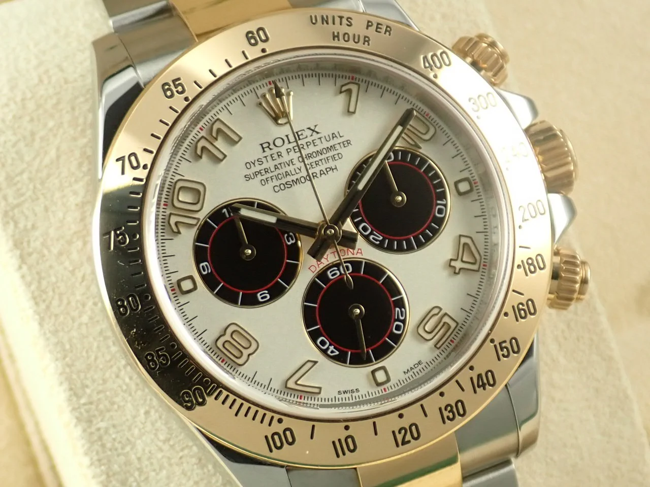ロレックス デイトナ Ref.116523 ステンレススチール/イエローゴールド シルバーxブラック文字盤 - Image 3