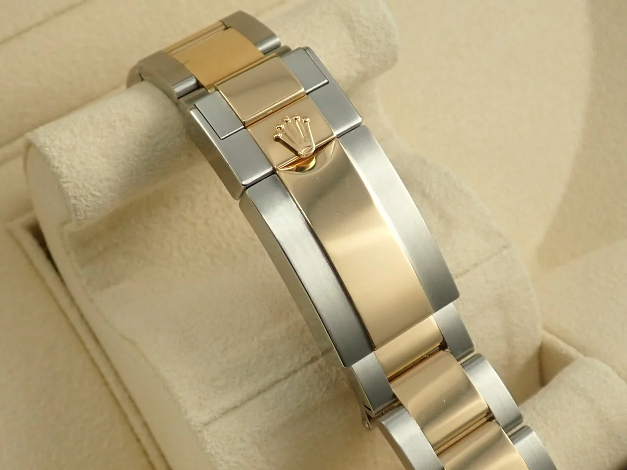 ロレックス デイトナ Ref.116523 ステンレススチール/イエローゴールド シルバーxブラック文字盤 - Image 7