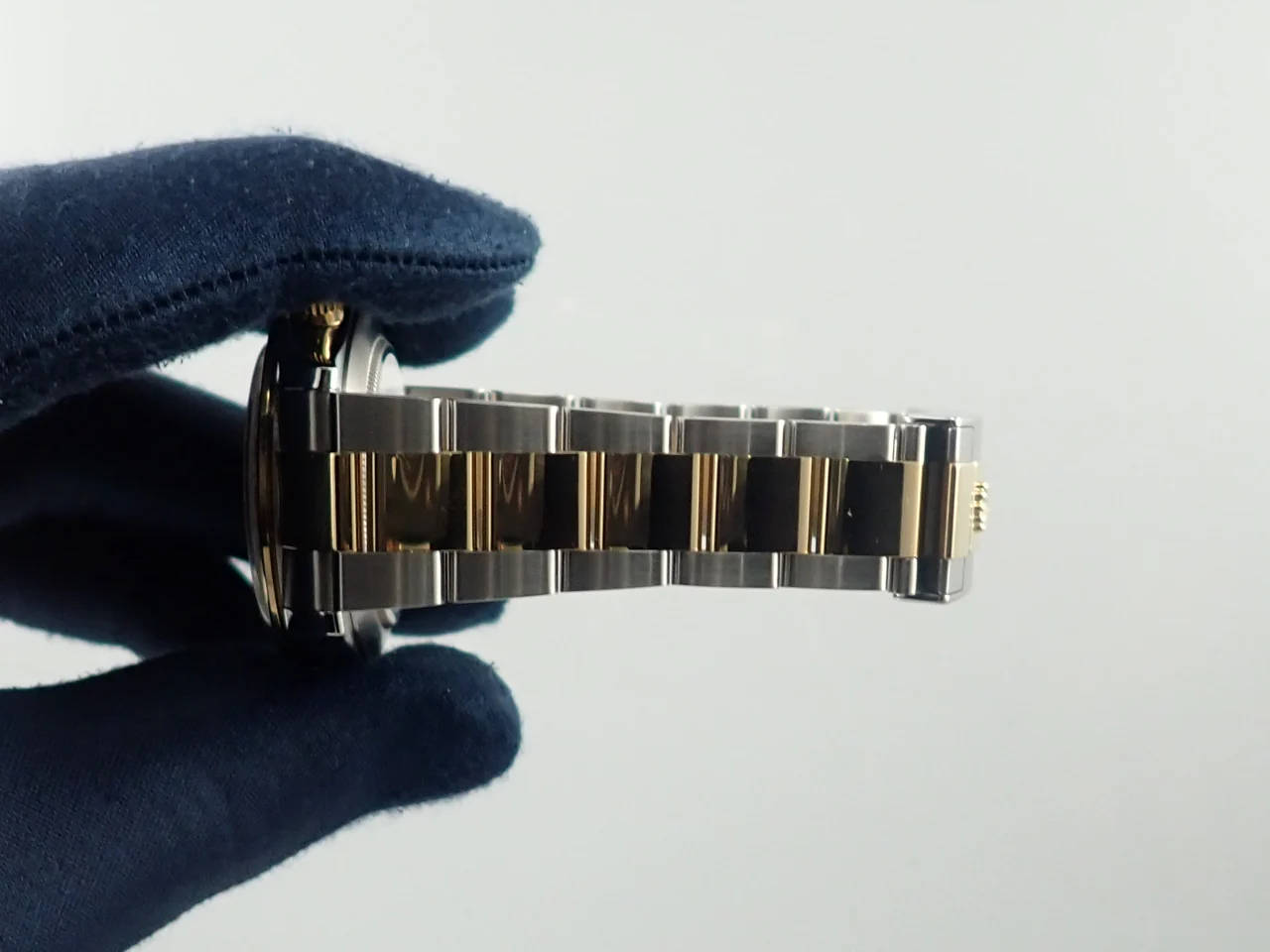 ロレックス デイトナ Ref.116523 ステンレススチール/イエローゴールド シルバーxブラック文字盤 - Image 9