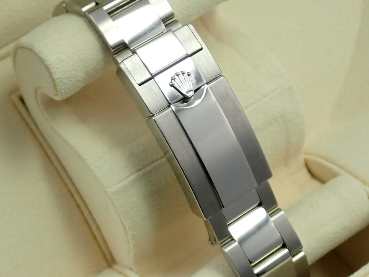 ロレックス ヨットマスター40 Ref.126622 ステンレススチール/プラチナ スレート文字盤 - Image 7