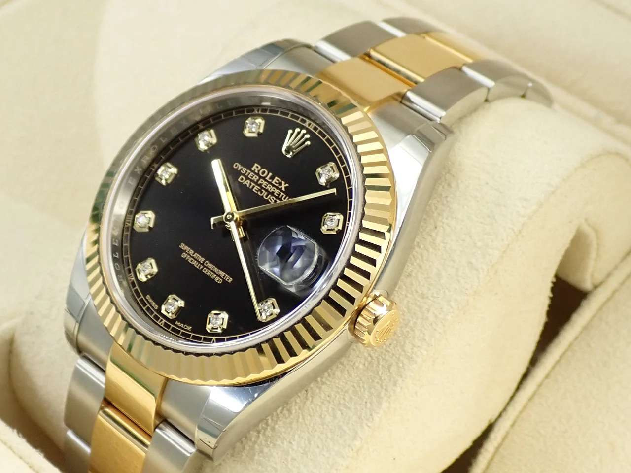 ロレックス デイトジャスト41 Ref.126333 ステンレススチール/イエローゴールド ブラック文字盤 オイスターブレスレット - Image 4