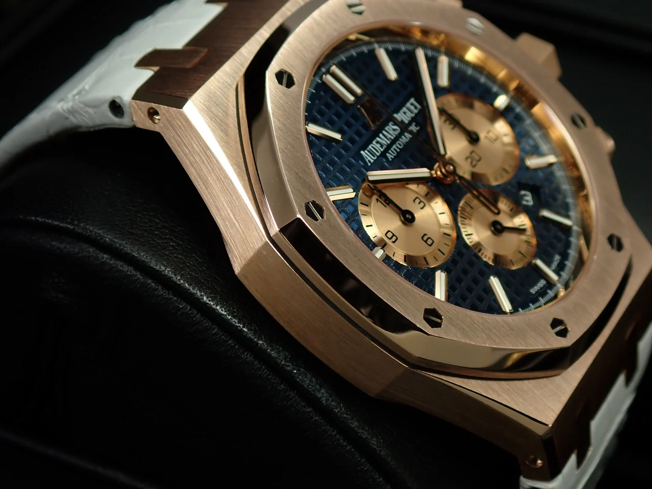 オーデマピゲ ロイヤルオーク クロノグラフ Ref.26331OR.OO.D315CR.01 ピンクゴールド ブルー文字盤 - Image 4