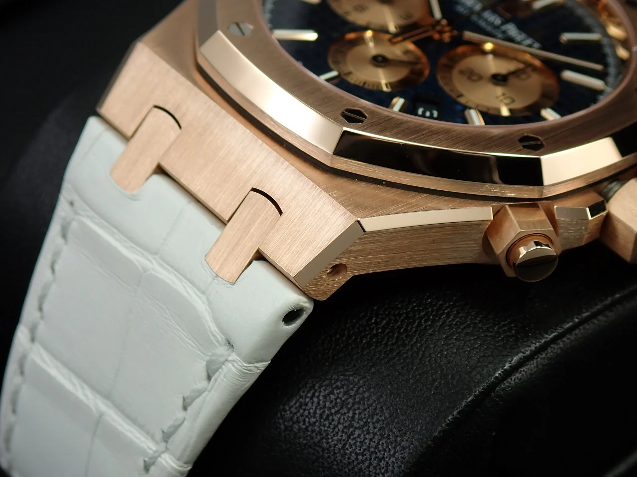 オーデマピゲ ロイヤルオーク クロノグラフ Ref.26331OR.OO.D315CR.01 ピンクゴールド ブルー文字盤 - Image 6