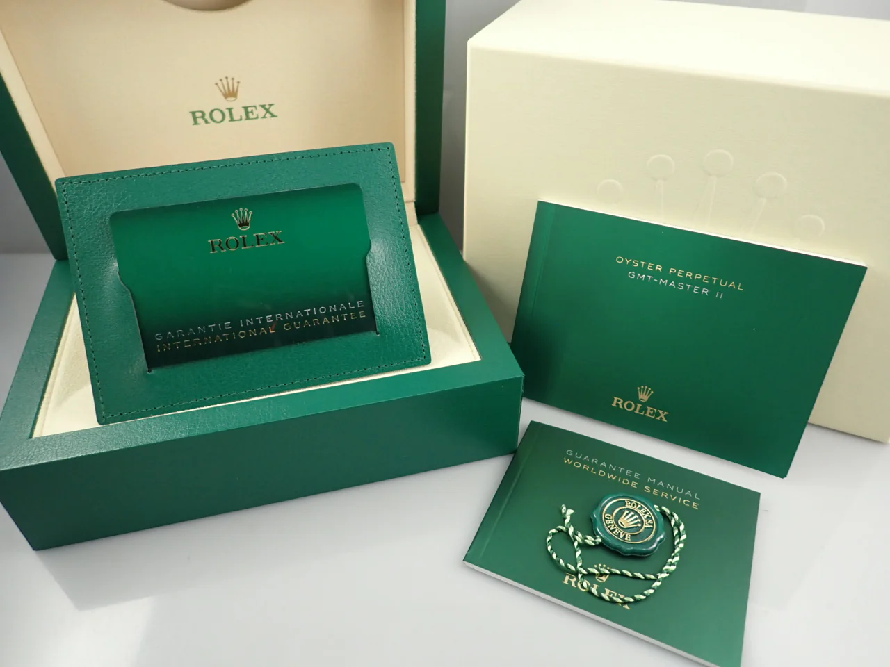 ロレックス GMTマスターII Ref.126711CHNR ステンレススチール/エバーローズゴールド ブラック文字盤 オイスターブレスレット オイスターブレスレット - Image 10