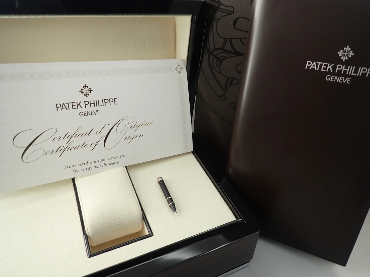 パテックフィリップ カラトラバ ウィークリーカレンダー Ref.5212A-001 ステンレススチール シルバー文字盤 - Image 11