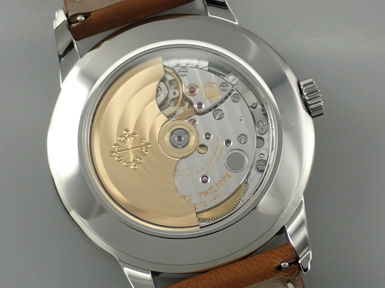 パテックフィリップ カラトラバ ウィークリーカレンダー Ref.5212A-001 ステンレススチール シルバー文字盤 - Image 7