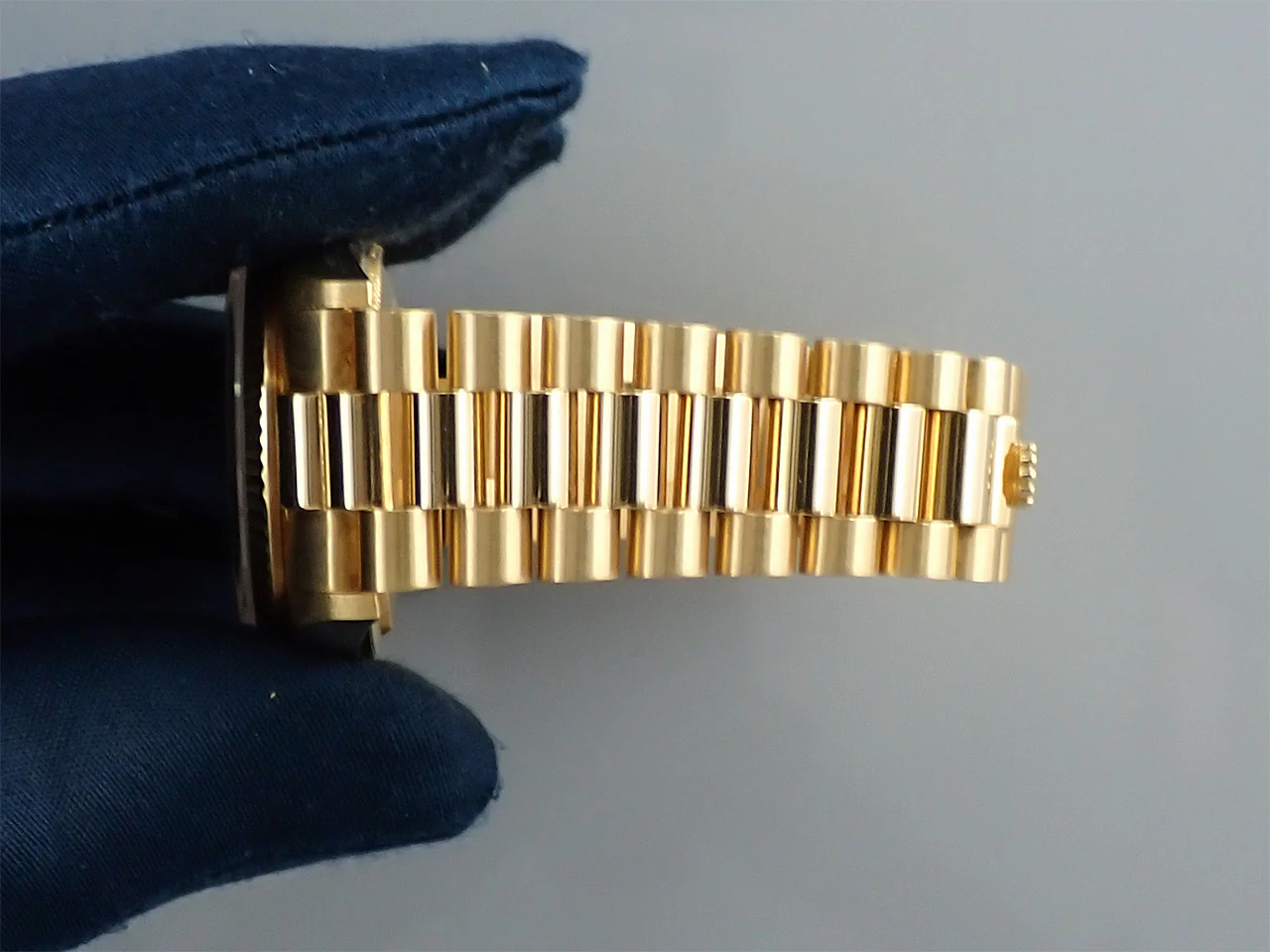 ロレックス デイトジャスト Ref.16018 イエローゴールド ブルー文字盤 プレジデントブレスレット - Image 9