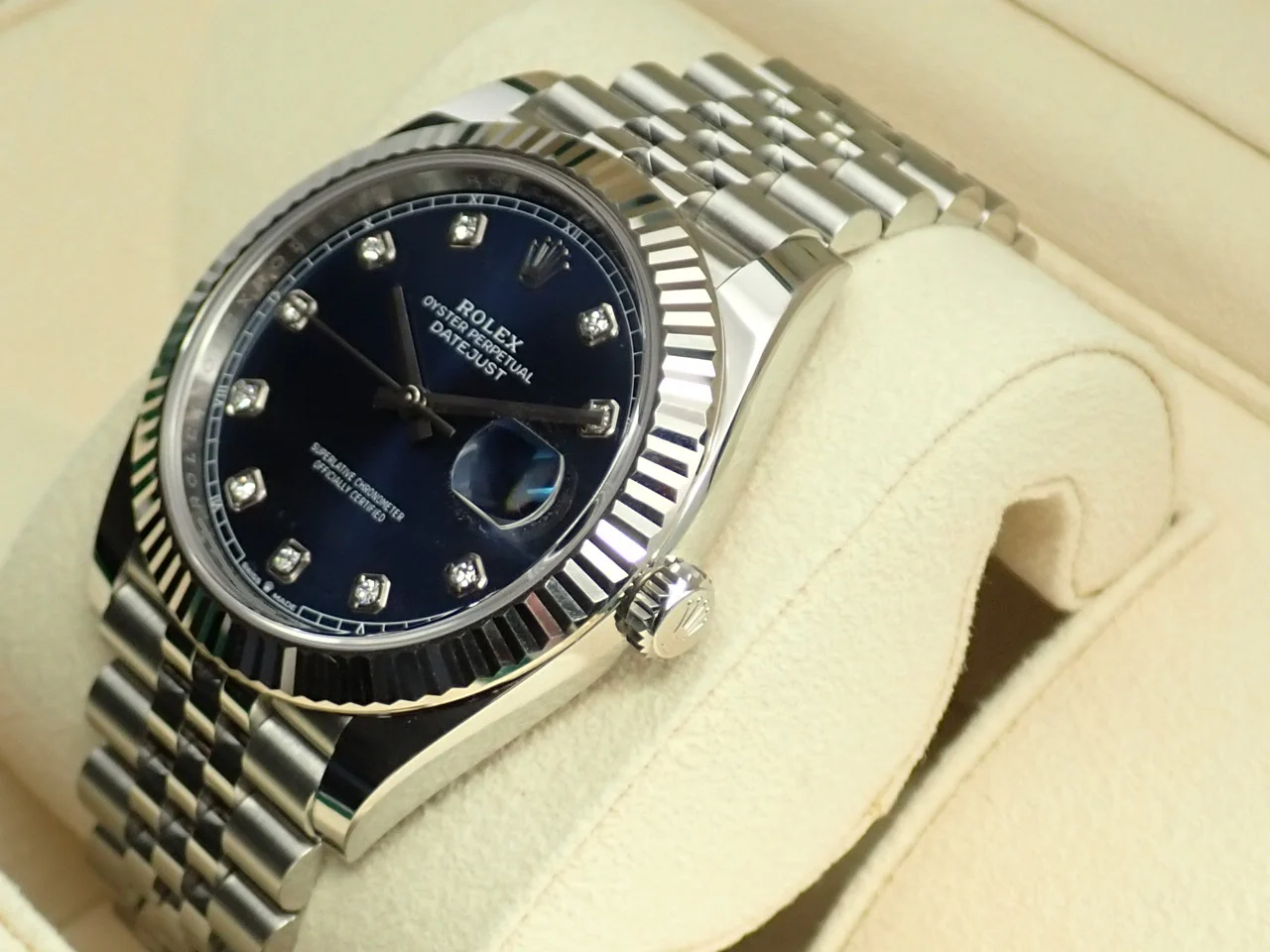 ロレックス デイトジャスト41 Ref.126334G ステンレススチール/ホワイトゴールド ブライトブルー文字盤 ジュビリーブレスレット 中古 6ZAMAS0W - Image 4