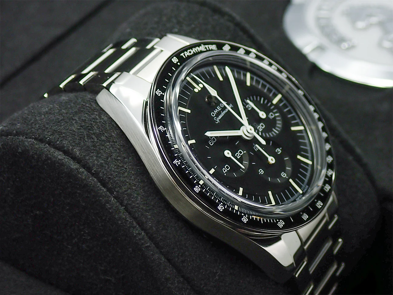 オメガ スピードマスター キャリバー321 クロノグラフ 39.7MM Ref.311.30.40.30.01.001 ブラック文字盤 未使用 713V9UXA - Image 4