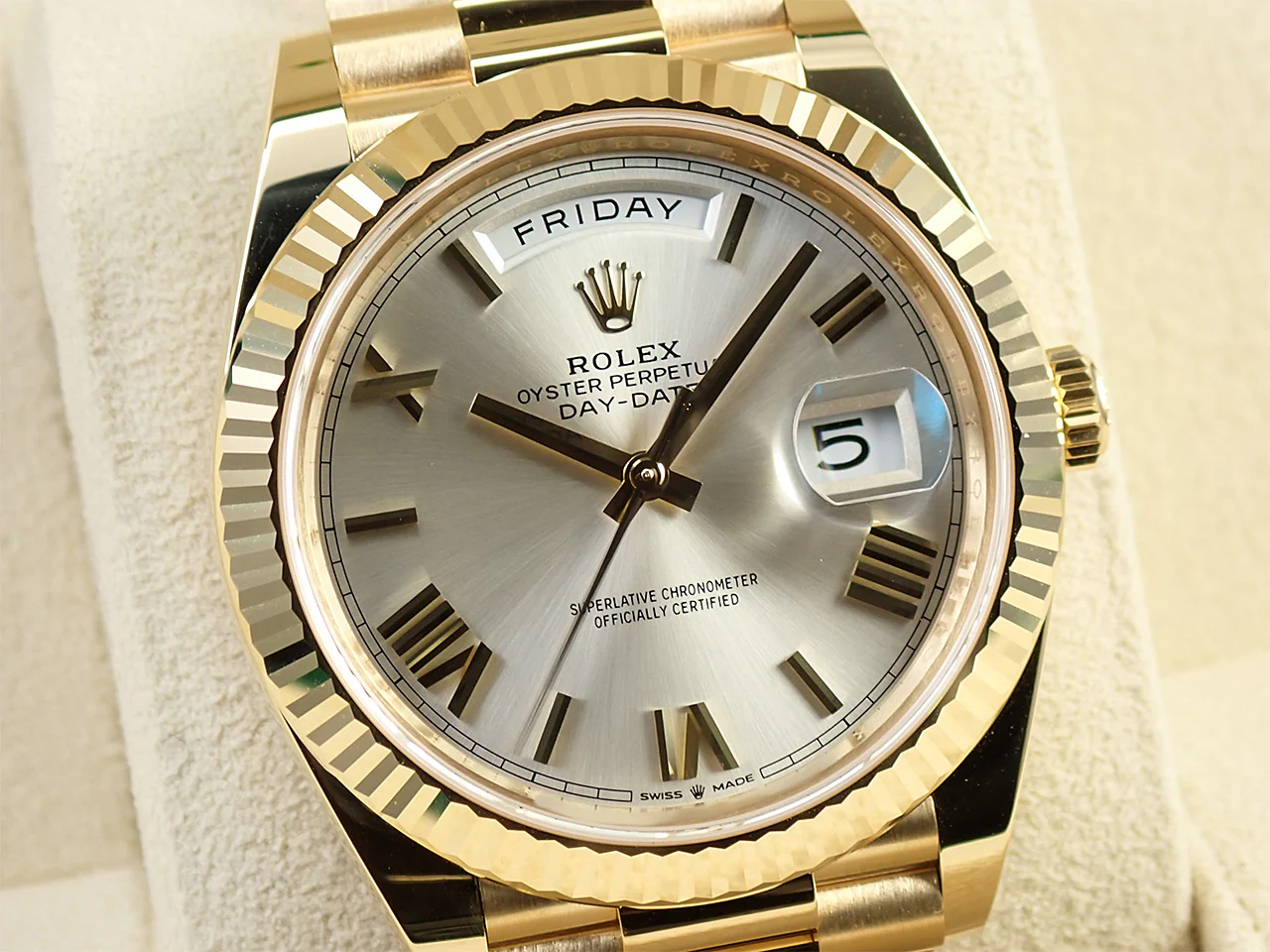 ロレックス デイデイト40 Ref.228238 イエローゴールド シルバー文字盤 - Image 3