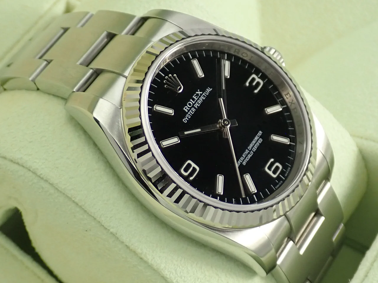 ロレックス オイスターパーペチュアル36 Ref.116034 ステンレススチール/ホワイトゴールド ブラック文字盤 - Image 5