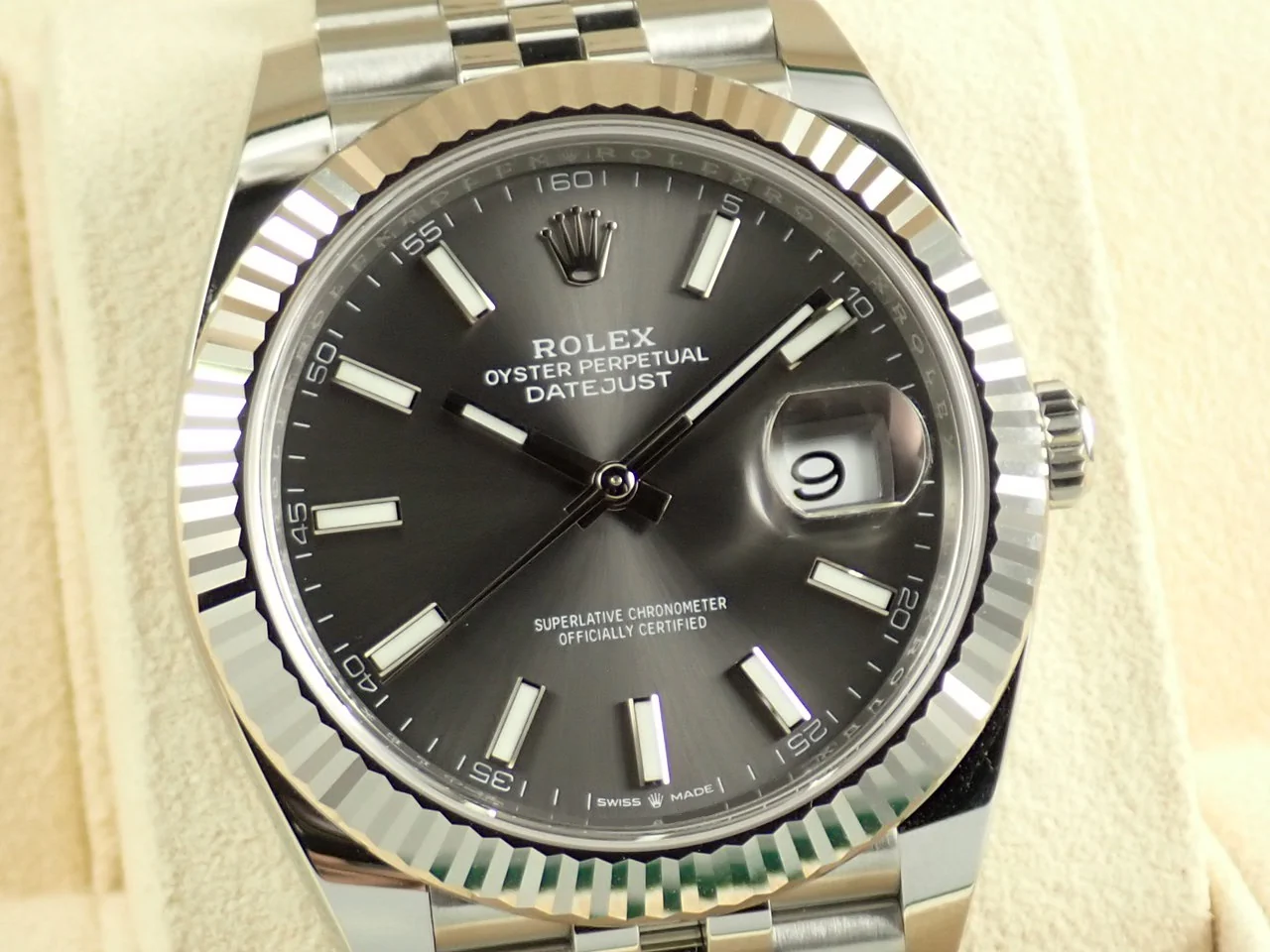 ロレックス デイトジャスト41 Ref.126334 ステンレススチール/ホワイトゴールド スレート文字盤 ジュビリーブレスレット 中古 7H2JC192 - Image 3