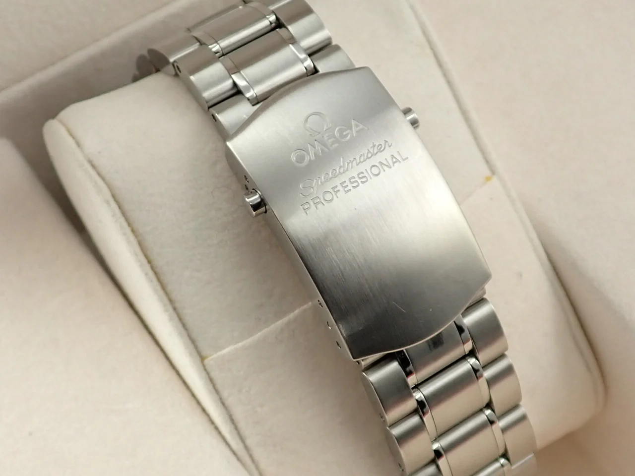 オメガ スピードマスター プロフェッショナル レーシング Ref.3570.4 グレー文字盤 中古 7V3A0L2A - Image 8