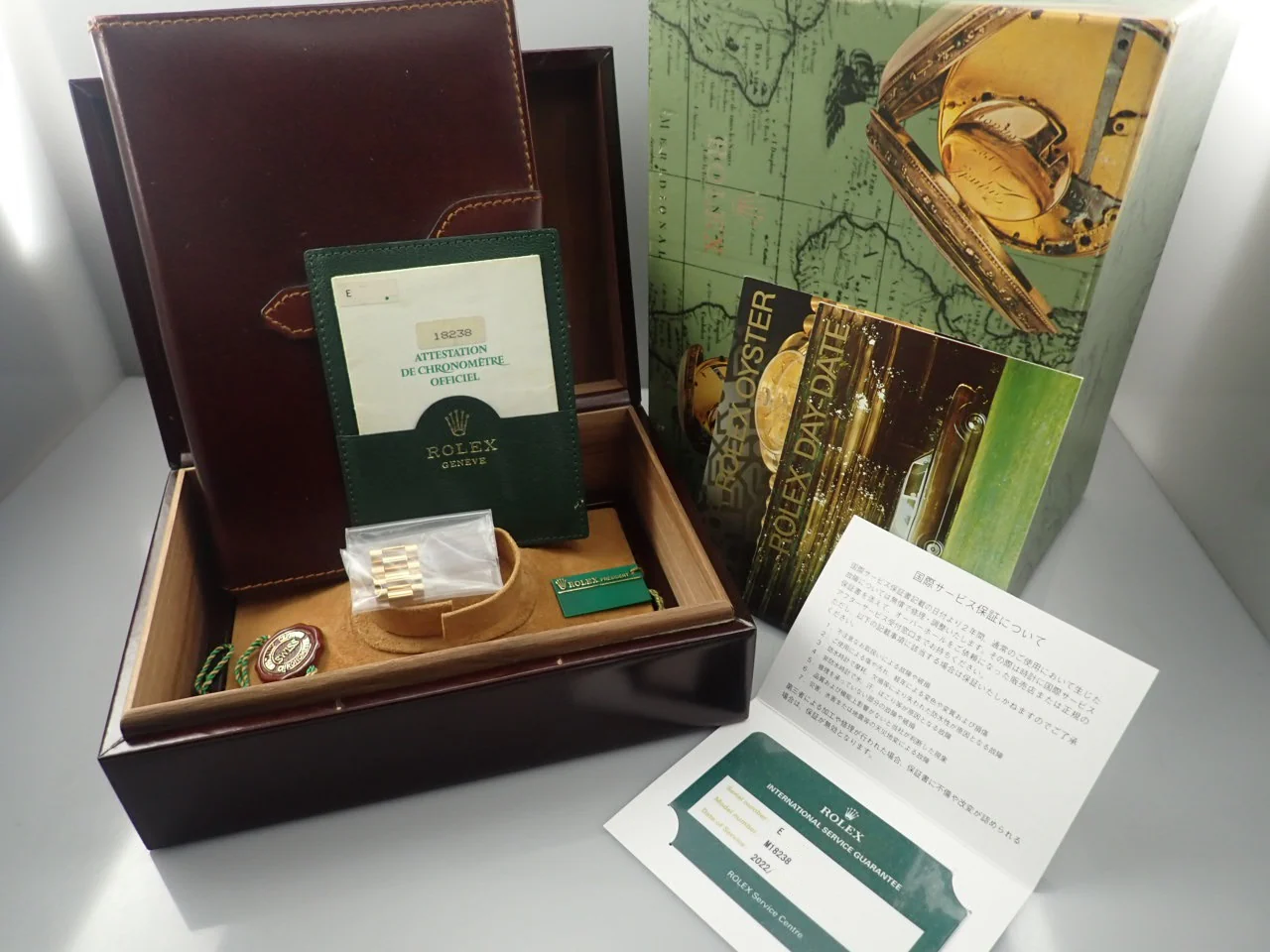 ロレックス デイデイト36 Ref.18238 イエローゴールド オニキス文字盤 - Image 10